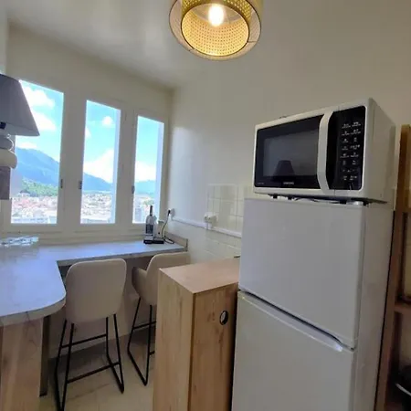 Studio For 2 People
